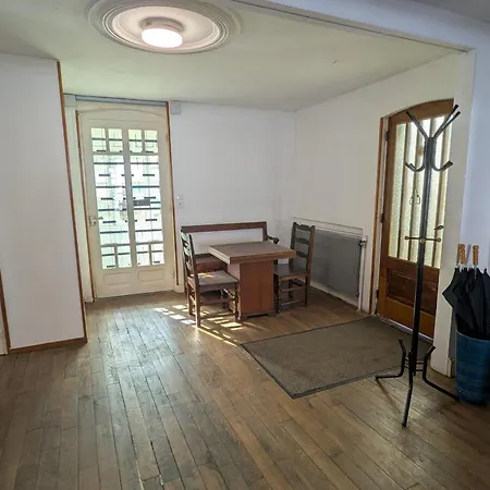 Holiday home Maison Dans Ancienne - 8 Pers. - Fr-1-584-401
