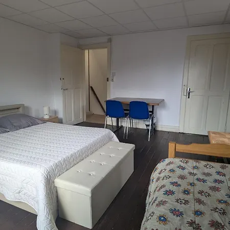Maison Dans Ancienne - 8 Pers. - Fr-1-584-401 Holiday home